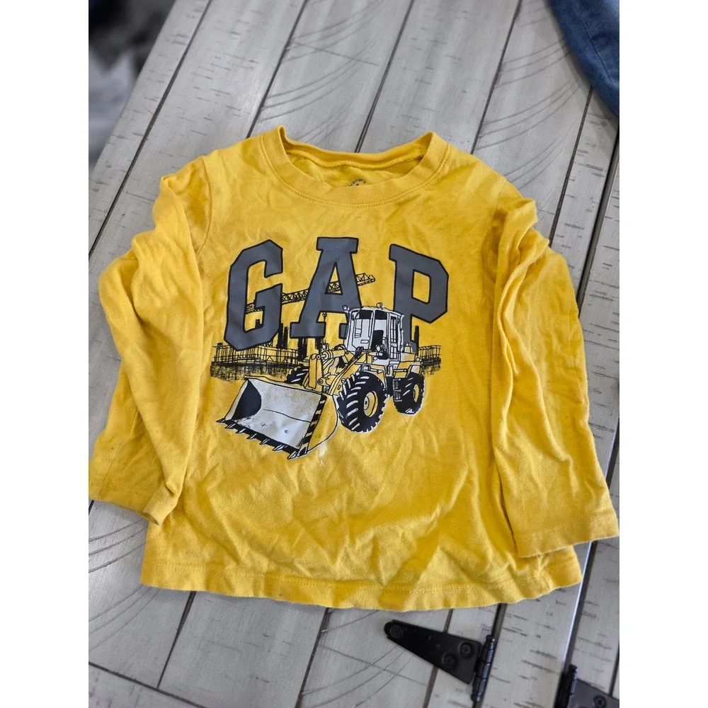 GAP this boys